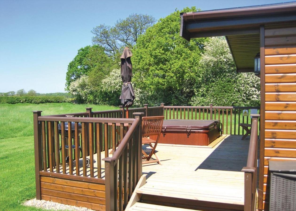 Wighill Manor Lodges Tadcaster Bagian luar foto