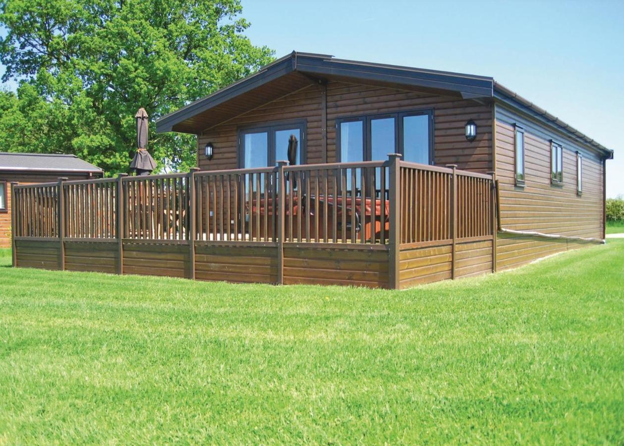 Wighill Manor Lodges Tadcaster Bagian luar foto