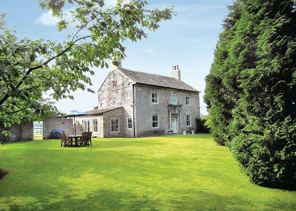Wighill Manor Lodges Tadcaster Bagian luar foto